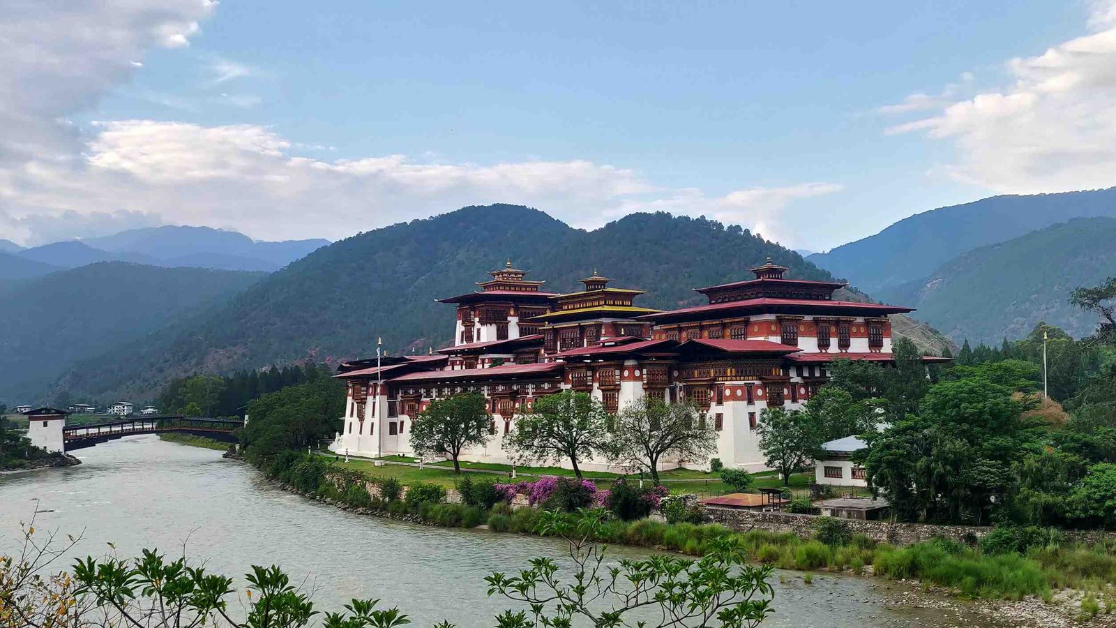 Thimphu, Punakha &amp; Paro